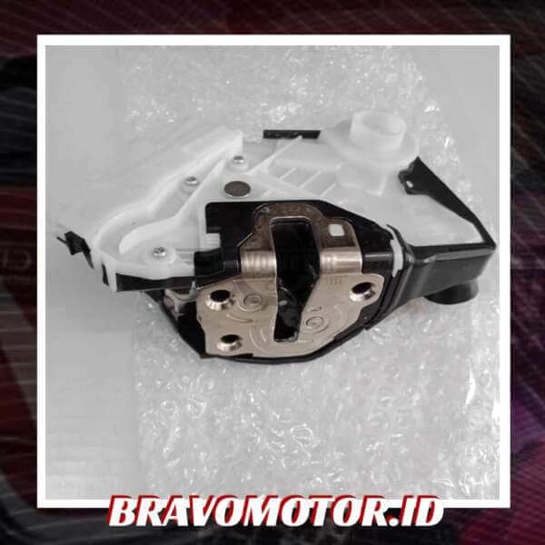 NoBrand 72110-T0A-J01(J02) Latch assy Door lock depan kanan-2