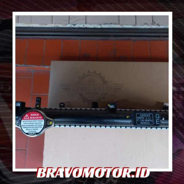 Original 19010-R0B-K51 Radiator matik-4
