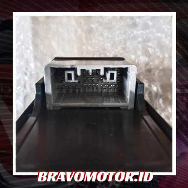 NoBrand 35750-T7S-U11 Saklar window depan kanan-2