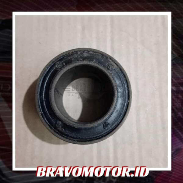 NRC 51393 SB2 003 Bush arm bawah SMALL
