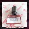 NRC 52365 SH3 014 Bush arm belakang