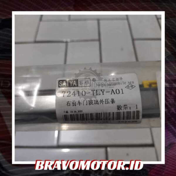 Saiya 72410-TLY-A01 Pelipit depan kanan-2