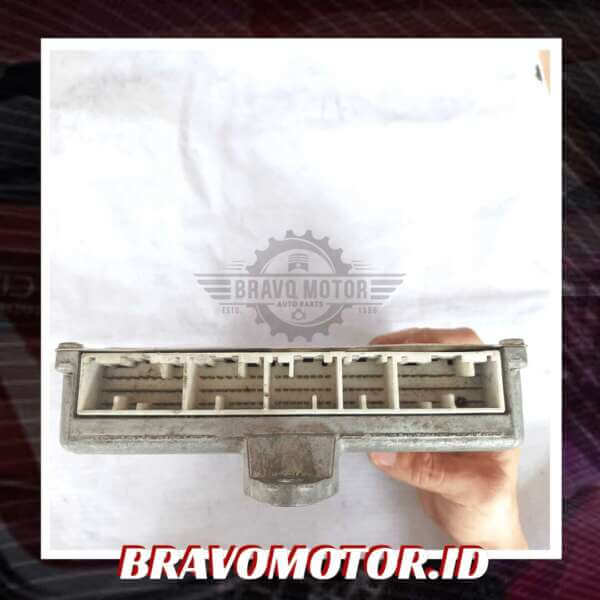SECOND 37820-RFE-U61 ECU-2