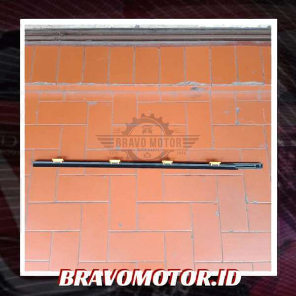 RMX 72450-S9E-T00 Pelipit depan kiri-3