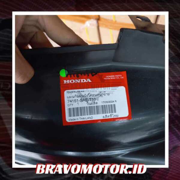 Original 74151-SAE-T10 IDSI Fender INNER kiri-2