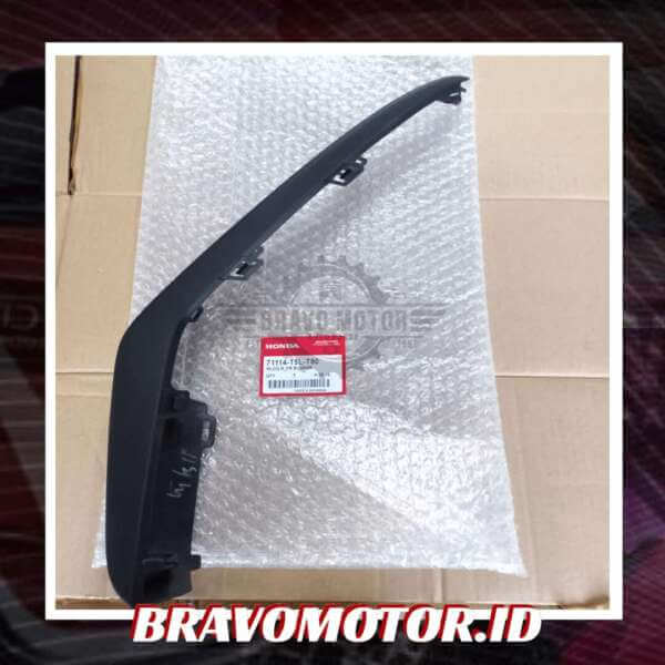 Original 71114-T5L-T80 Molding bumper depan kanan-1