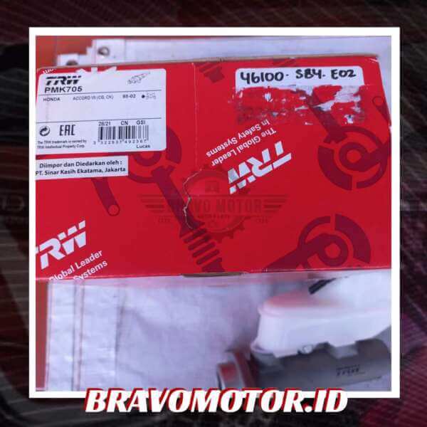 TRW 46100-S84-E02 PMK705 Master rem-2