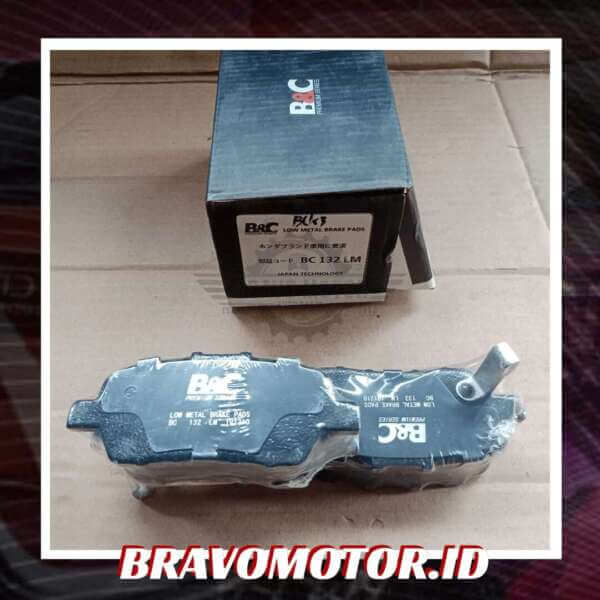 B&C 43022-SFE-000 BC132LM Kampas rem belakang-1