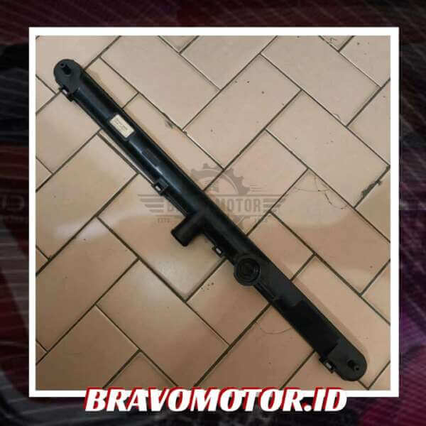 NoBrand 122112-2050 Cover radiator / Upper Tank-1