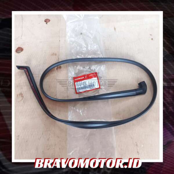 Original 73150-TEA-T01 MOLDING, depan. WINDSHIELD-1