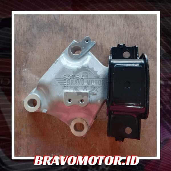 NPE 50850-T9A-003(013) Engine mount kiri matik-5