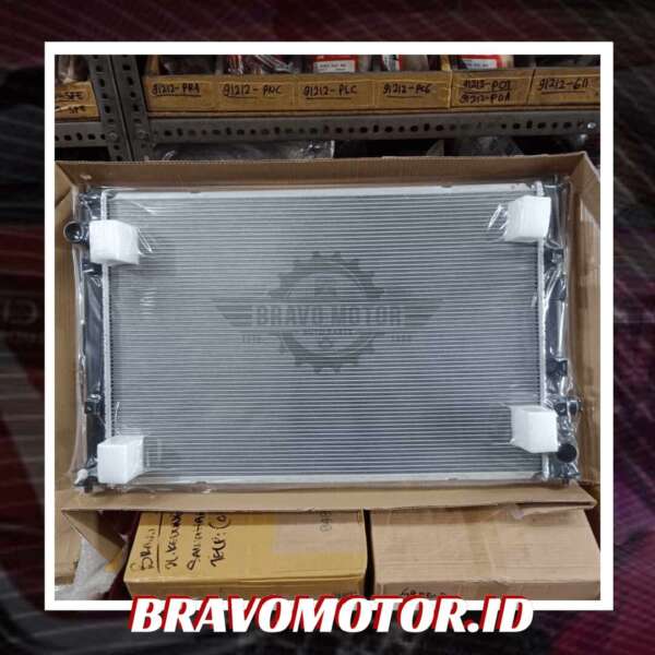 NoBrand 19010-5AA-A01 Radiator matik-1