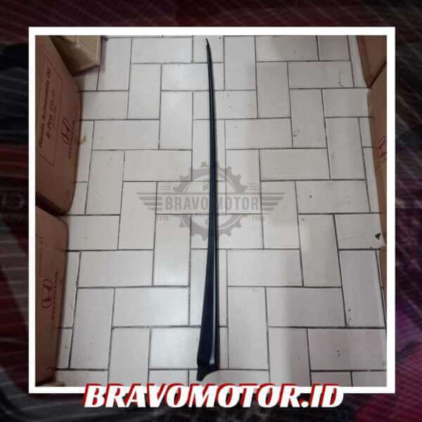 Original 73162-T5S-U01 Garnish Kaca depan kiri-3