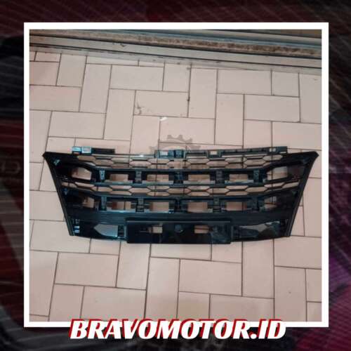 Original 71151 T6A 911 Base grille mid