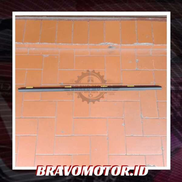 RMX 72410-S9E-T00 Pelipit depan kanan-1