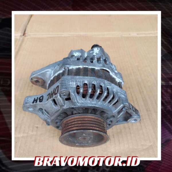 SECOND 31100-REA-Z01 Alternator assy-1