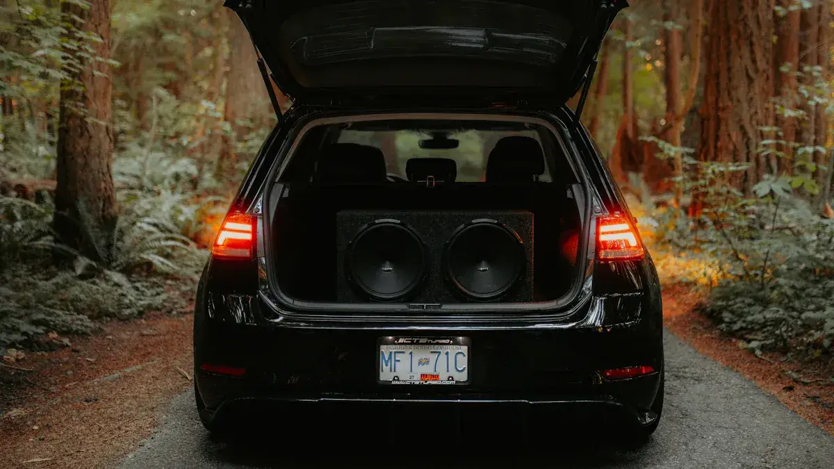 Langkah-Langkah Memasang Subwoofer di Mobil