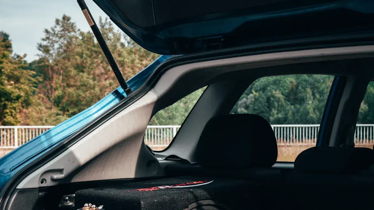 Tips Memilih Subwoofer di Mobil yang Tepat
