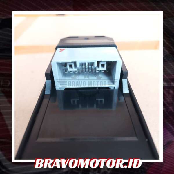 Import 35750-T7S-U11 Saklar window depan kanan-2
