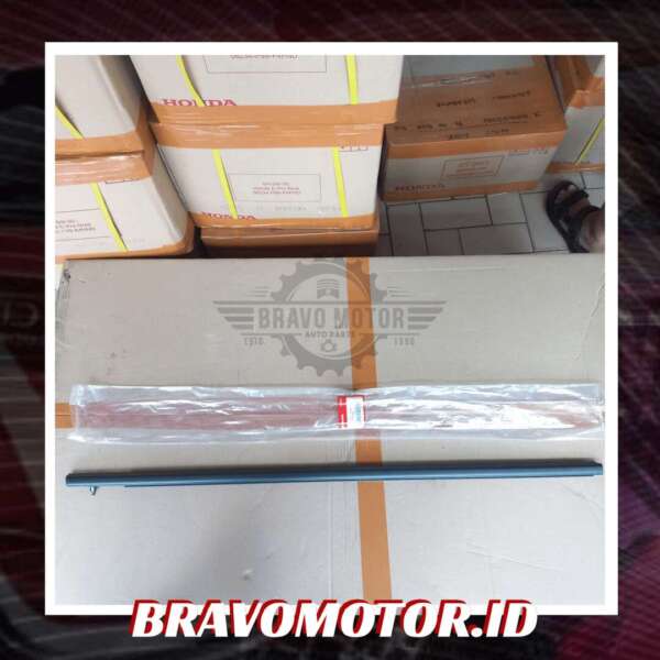 Original 72410-T7A-003 Pelipit depan kanan-1