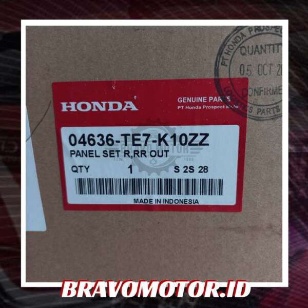 Original 04636-TE7-K10ZZ Panel lambung belakang kanan DD4-2