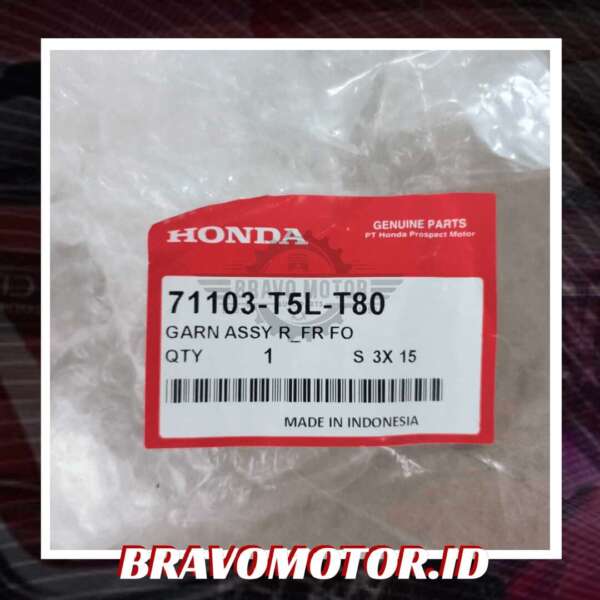 Original 71103-T5L-T80 Garnish fog depan kanan GK5-2
