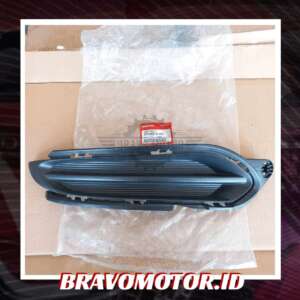Original 71106-T7W-A00 Garnish fog depan kiri RU1/RU5-1