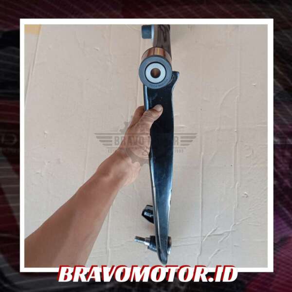 Original 51350 TE7 K00 Lower arm assy depan kanan DD4