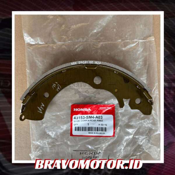 Original 43153 SM4 A03(A01/A02) Kampas rem belakang GB3/RD1/RN1/DG1