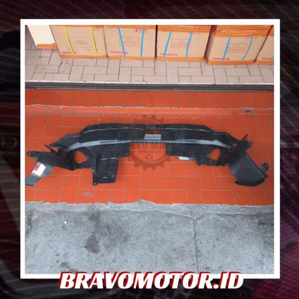 Original 74111 SWA A00 Cover Engine/Splash Guard Tengah depan RE1|07 09|RE3|07 09