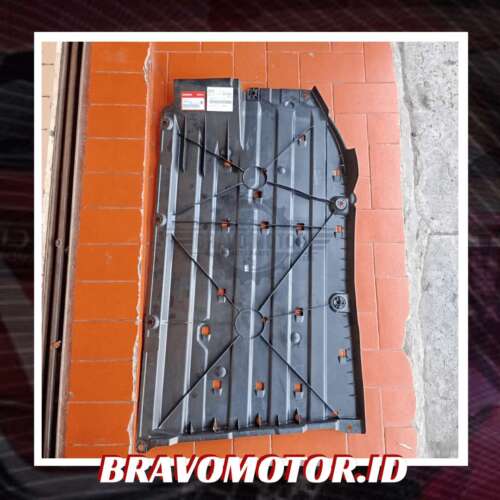 Original 74642 TG1 T00 Cover floor under depan kiri DD1
