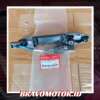 Original 72180 T00 T11ZA Door handle OUTER depan kiri GN5