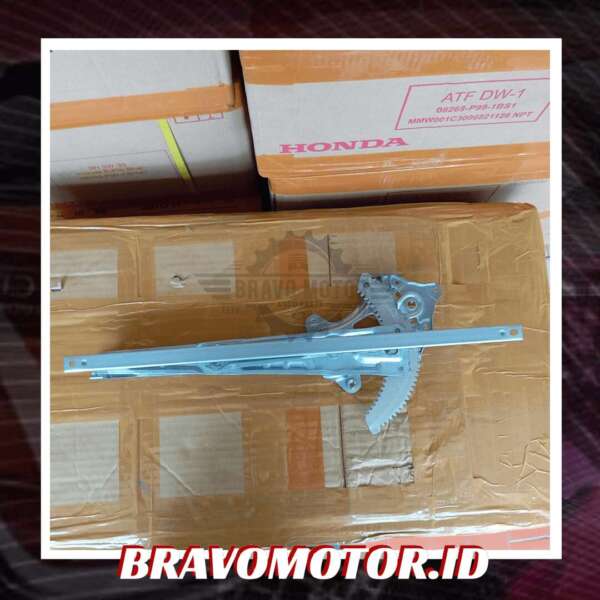 Original 72211 TG4 U11 Regulator window depan kanan DD1