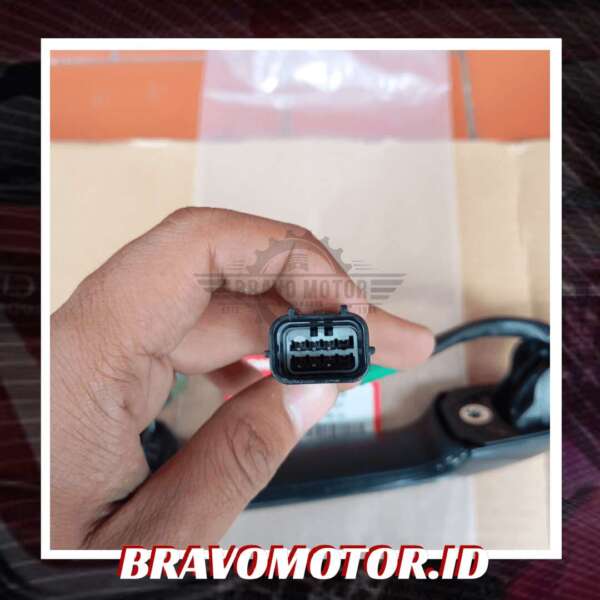 Original 72180 3M0 J01ZH Door handle OUTER depan kiri RV3