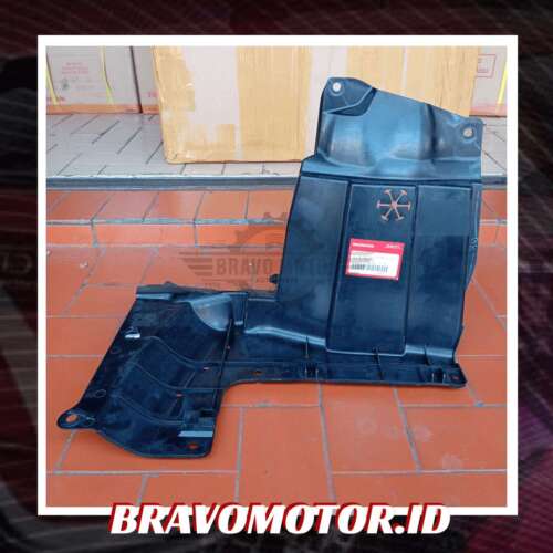 Original 74115 T9A T00 Splash guard depan kanan GM6