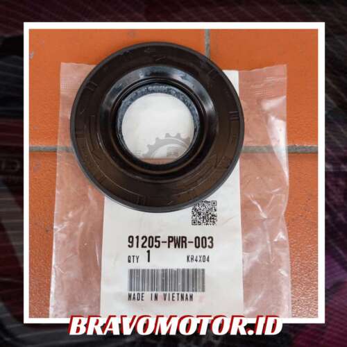 Original 91205 PWR 003 35X76X8 Seal transmisi kiri GD3/GD8