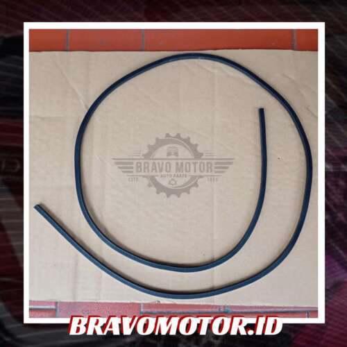 Original 73226 SZW 000 RUBBER belakang WINDSHIELD DAM (STD)