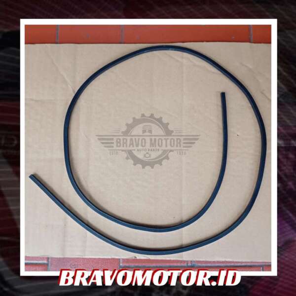 Original 73226 SZW 000 RUBBER belakang WINDSHIELD DAM (STD)