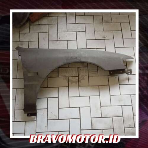 SECOND Panel Fender depan kanan SV4