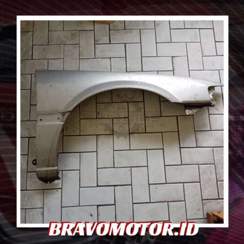SECOND Panel Fender depan kanan SE3