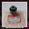 Original 52364 S6M 004 Bush arm belakang bawah INNER RD4/RD5/ES1/RN1/RN3