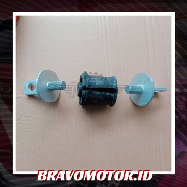 NoBrand 52371 S9A 000 Bush Trailing Arm Bush Arm belakang RD4/RD5