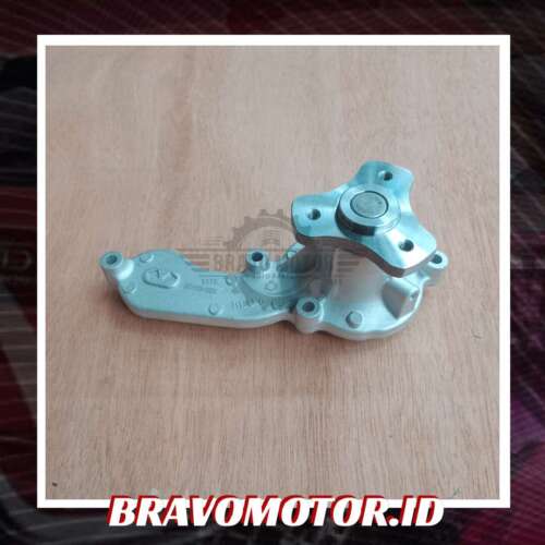 Takara 19200 RB0 003 Water pump DD/DG1/GE8/GB3/GM/GK5