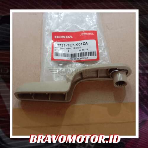 Original 82731 TE7 K01ZA KNOB kiri MIDDLE SEAT RECLINING YR327L DD4