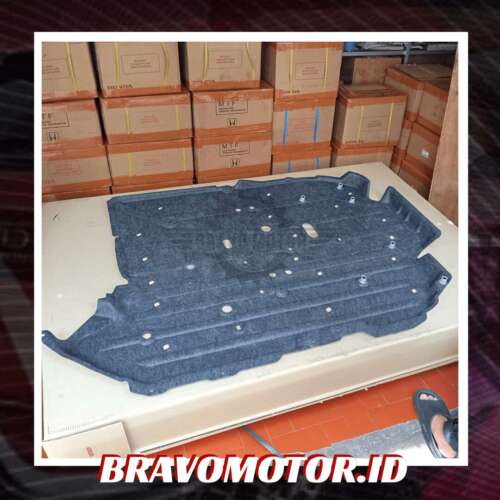Original 74641 3P0 T00 Cover floor under depan GN5