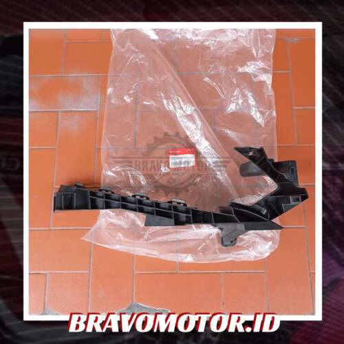 Original 71140 TFA T00 Bracket headlight / BEAM BUMPER atas depan kanan RM3