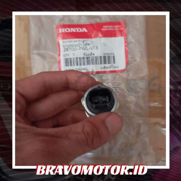 Original 28700 PWL 003(013) Switch lampu mundur back light