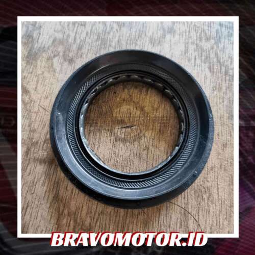 JR 91205-5T0-004 35X57X8 Seal transmisi kiri-1 JR 91205 5T0 004 35X57X8 Seal transmisi kiri
