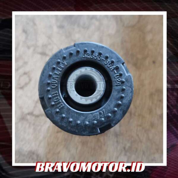 RBI 52365 S5A 024/52365 S9A 004 ID11.75mm Bush arm belakang bawah OUTER (karet) ES1/RD4/RN1/RN3