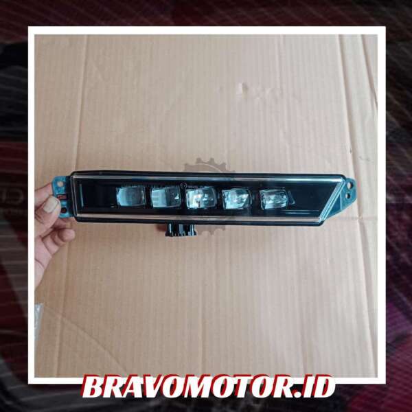 Original 33900 TME T01 Fog lamp kanan RW1
